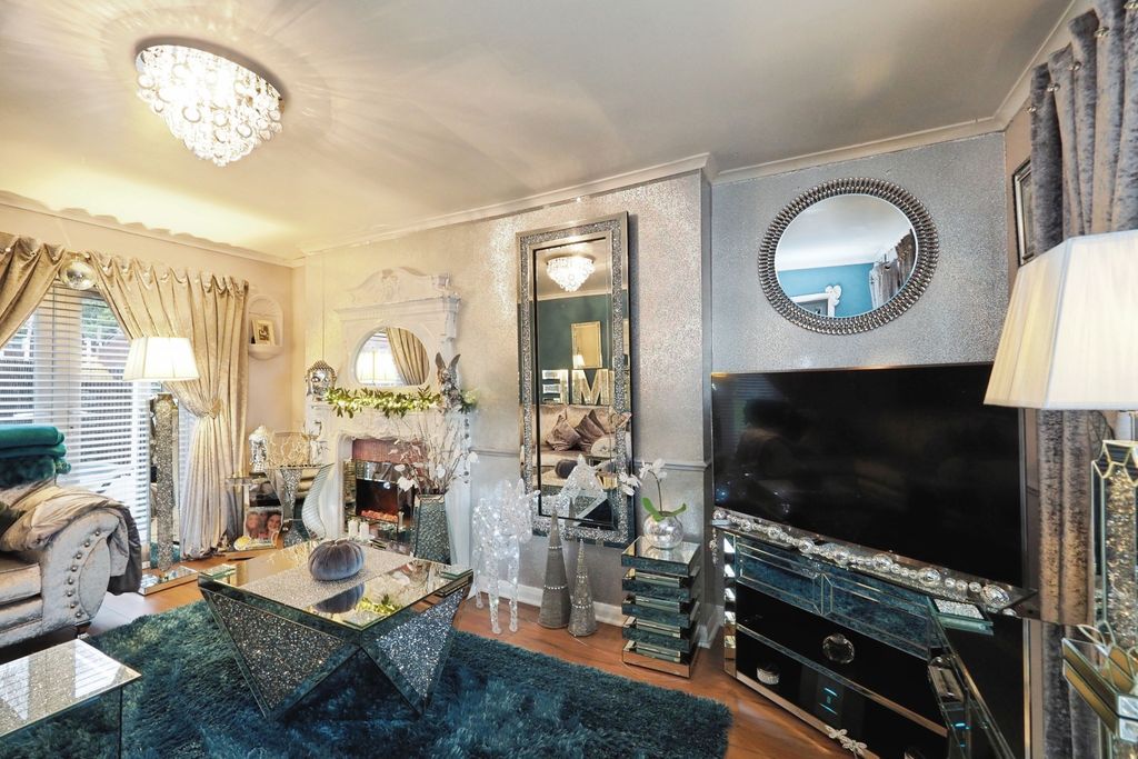 Property photo 2 of 20 Img_3975