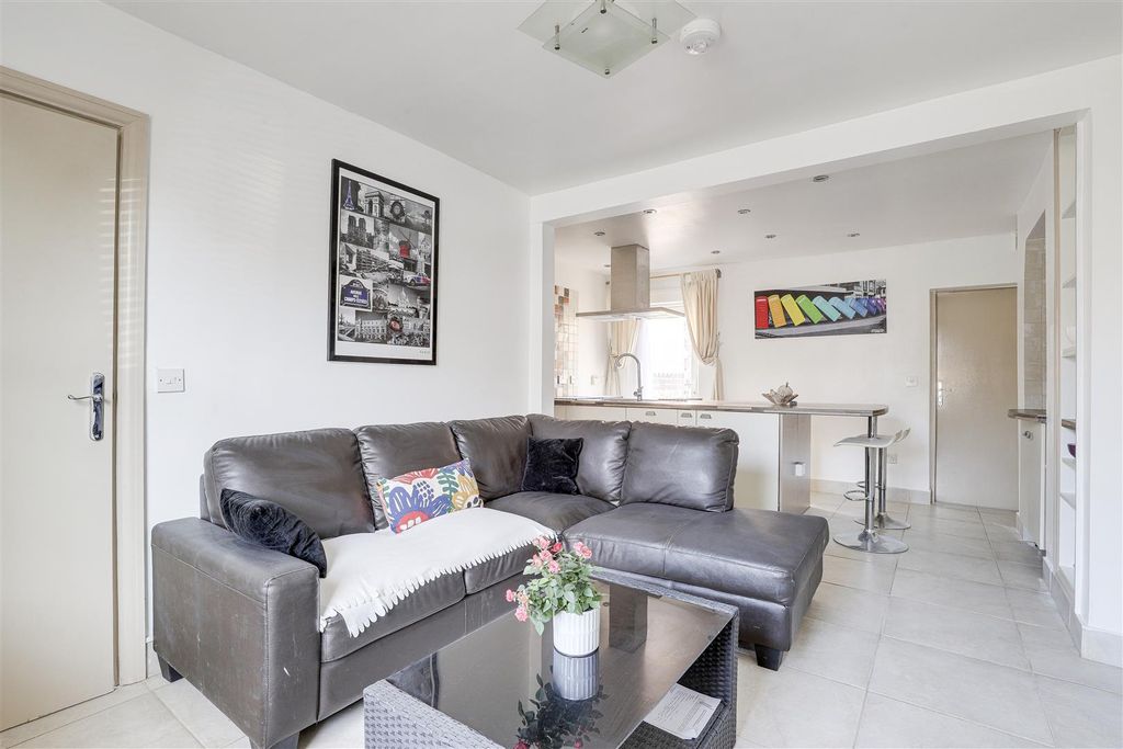Property photo 3 of 16 09.Jpg