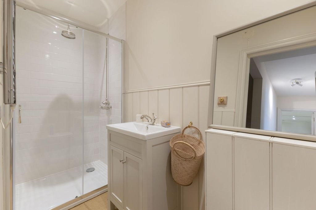 Additional image 10 of 3 bed flat for saleMarlborough Buildings, Bath BA1