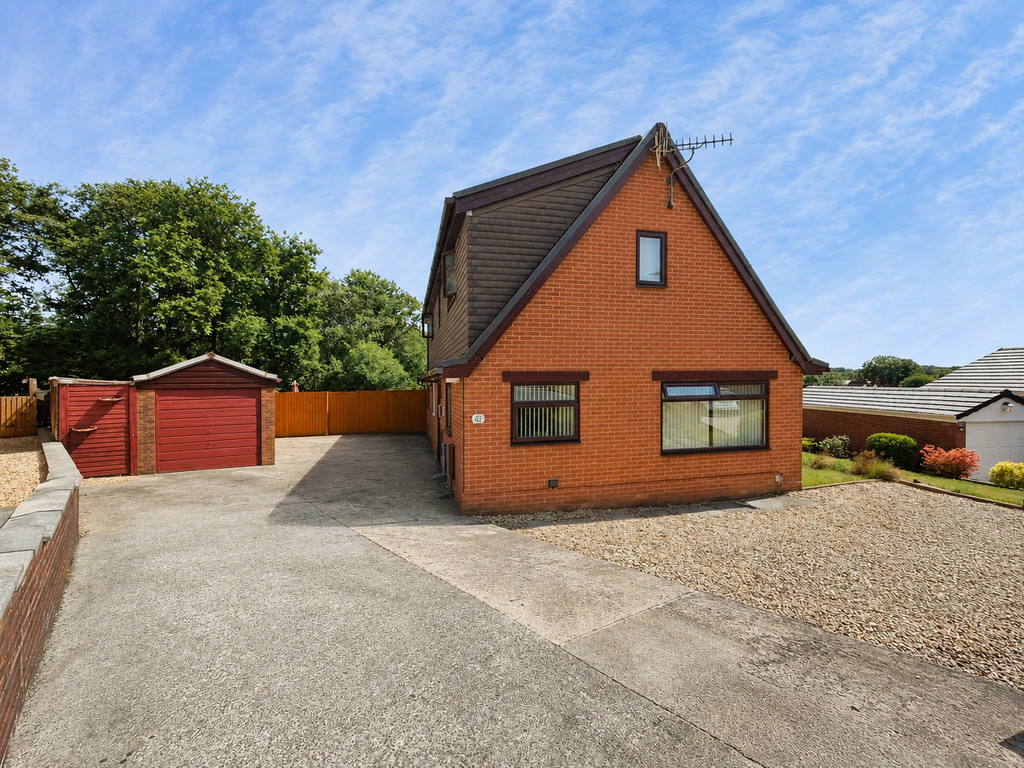 Property photo 1 of 33