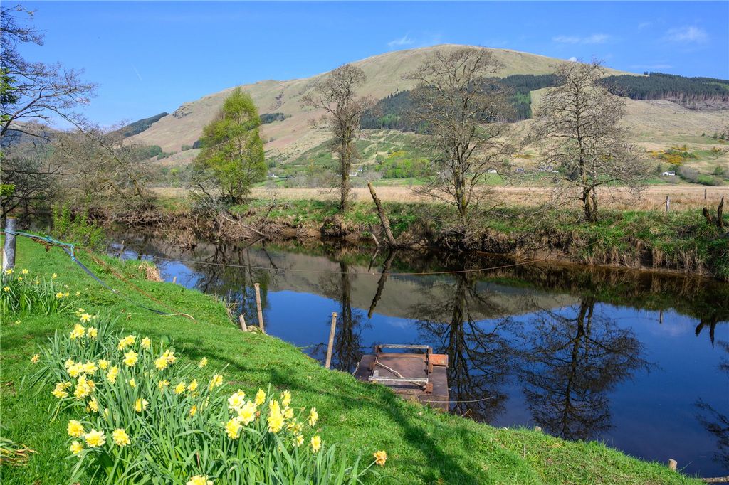 Property photo 3 of 21 River Balvaig
