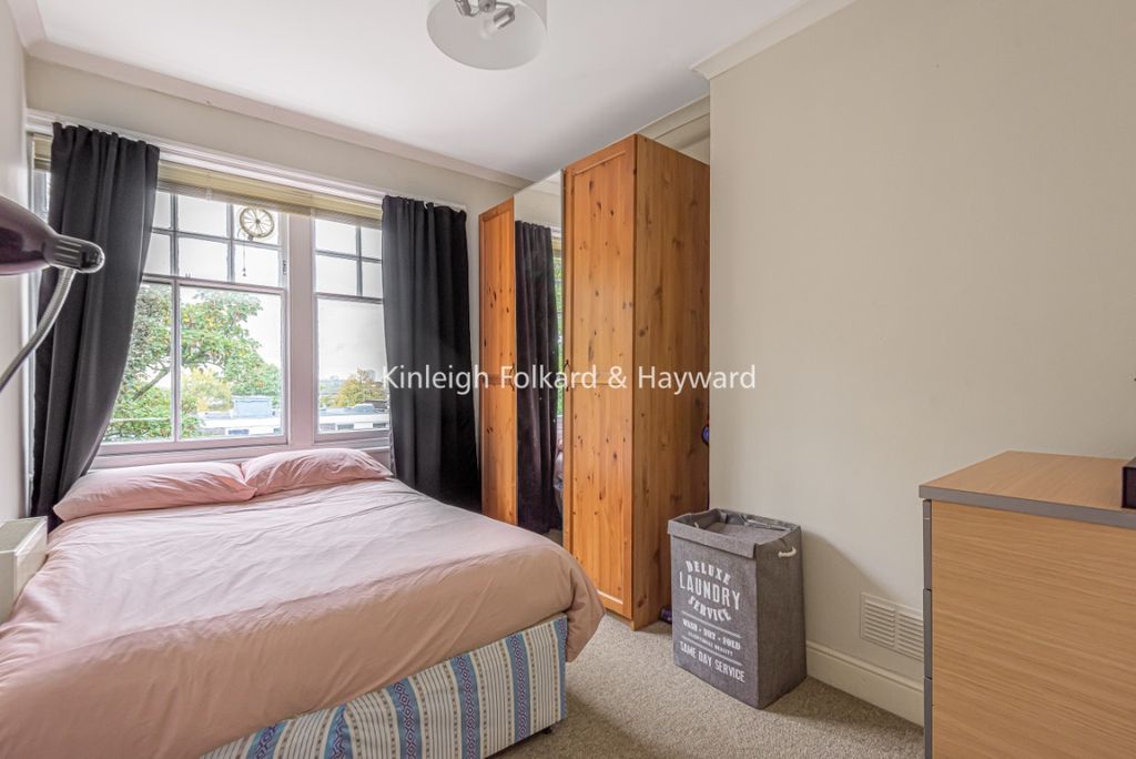 Property photo 2 of 5 3021d4Ae-E2d2-4Cb4-8