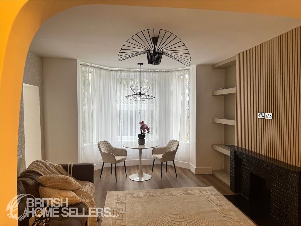 Property photo 1 of 15 Picture No. 03