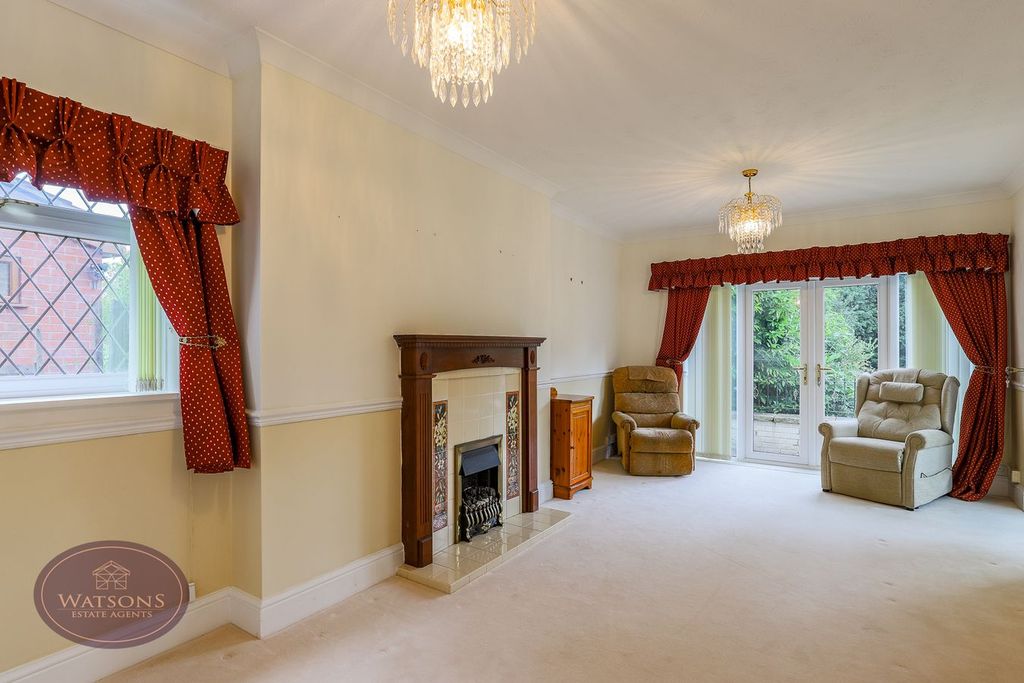 Property photo 3 of 35