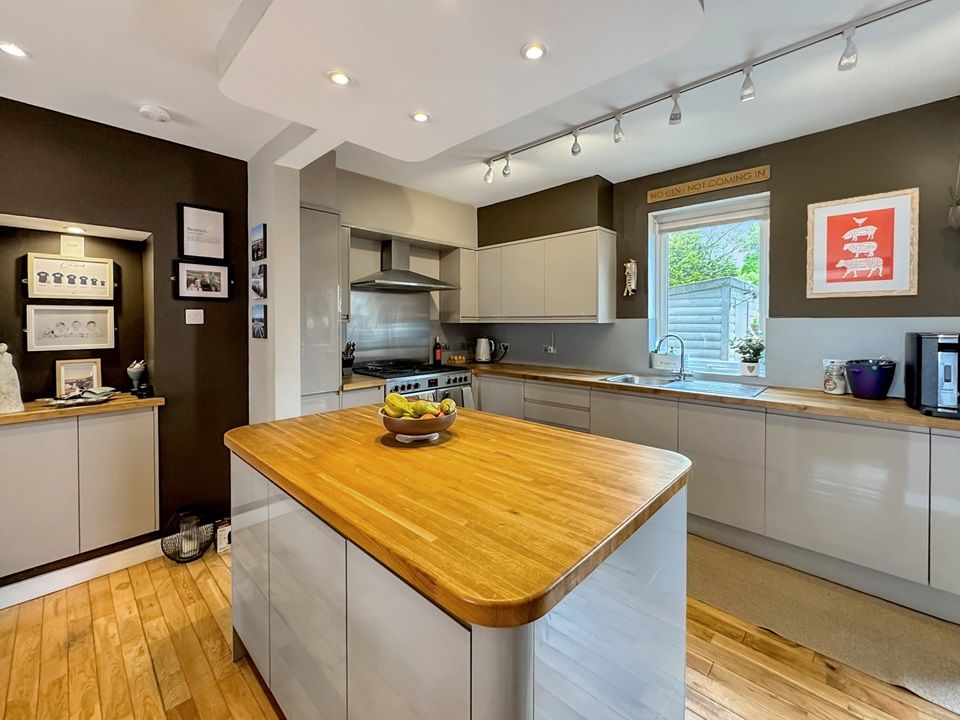 Additional image 9 of 3 bed terraced house for sale16 Jubilee Terrace, Lochgilphead, Argyll, Lochgilphead PA31