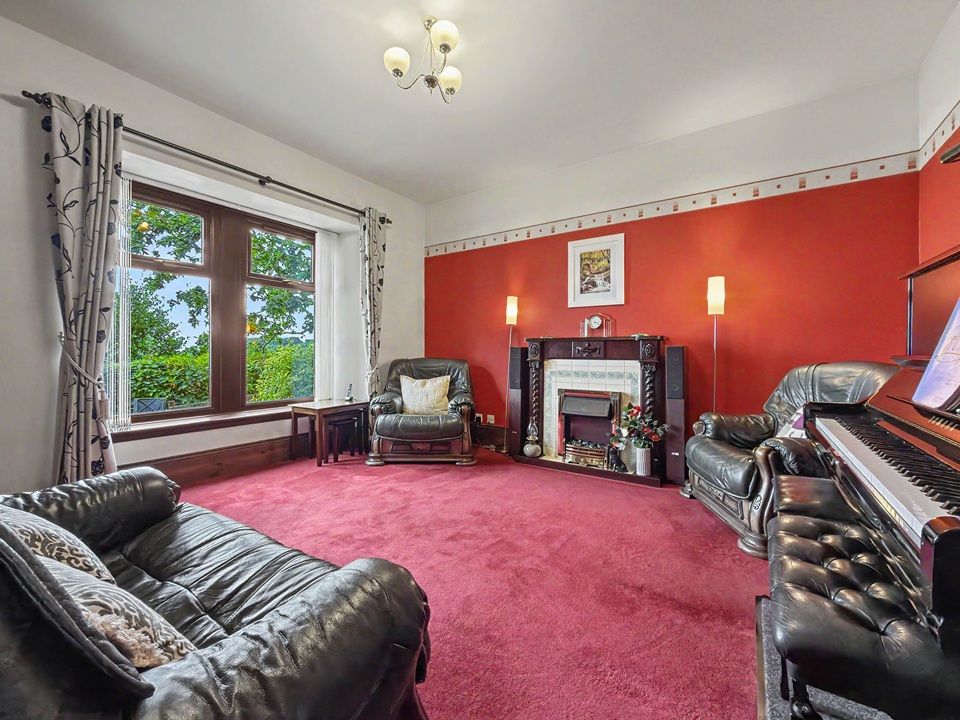 Property photo 3 of 36