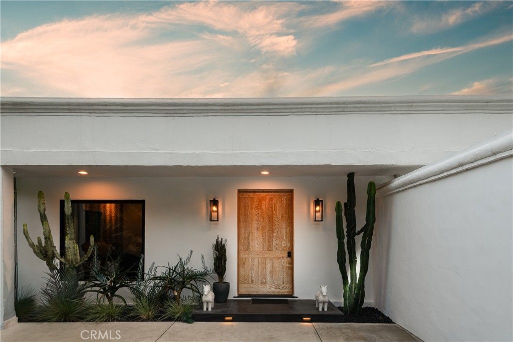 Property photo 3 of 39