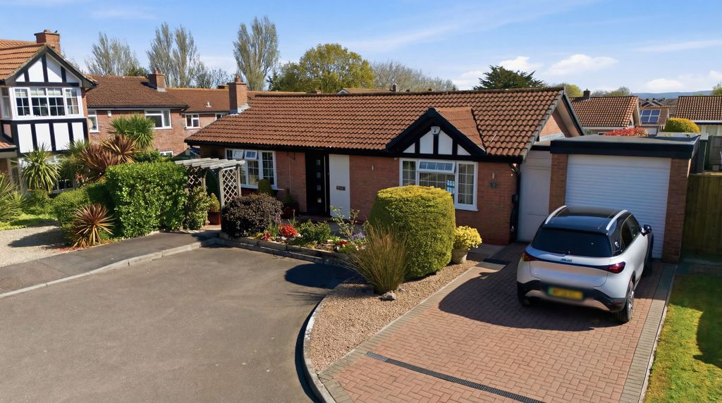 Property photo 1 of 47