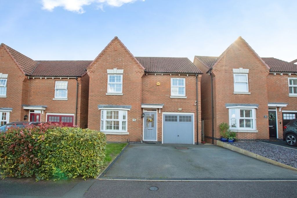 Property photo 1 of 18 Pbox-Img.Jpg