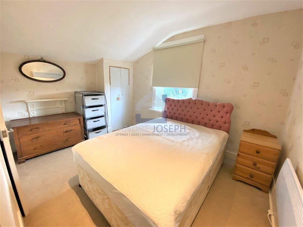 Property photo 3 of 5 Photo 3