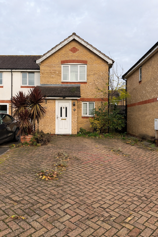 Property photo 1 of 17