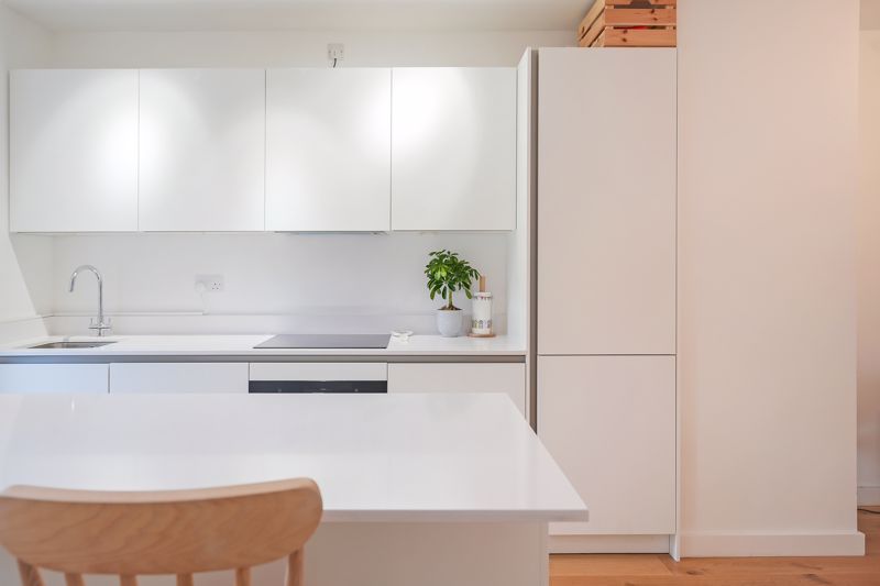 Property photo 2 of 31 Kitchen