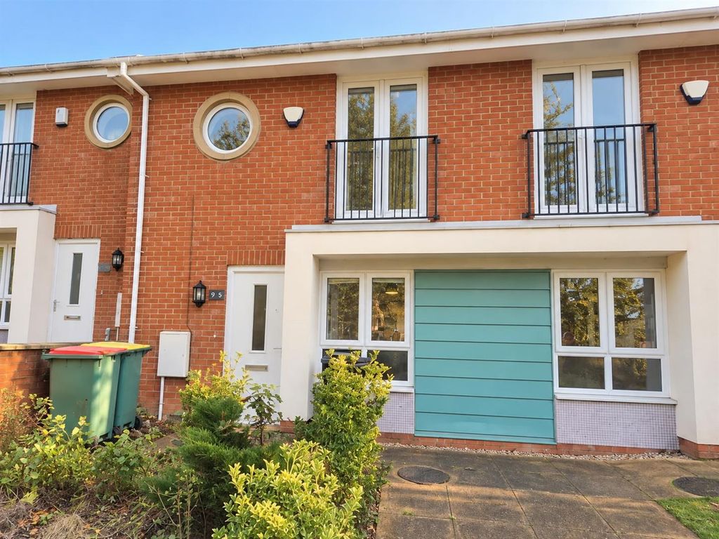 Property photo 1 of 11 5
