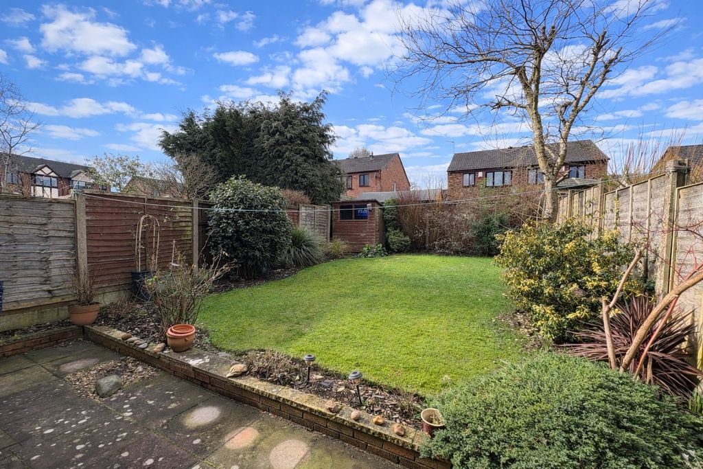 Property photo 2 of 16