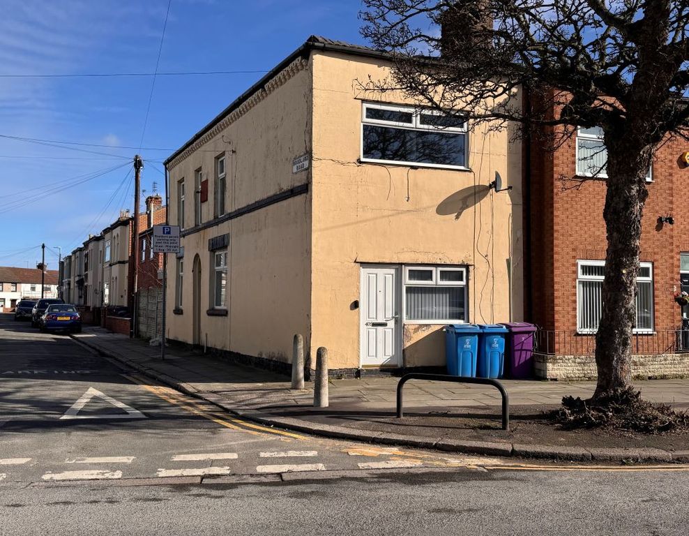 Property photo 2 of 3