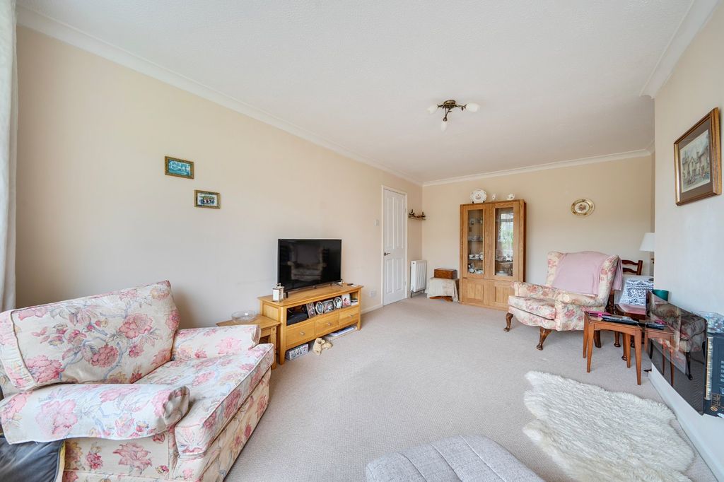 Property photo 3 of 19 Picture No. 12