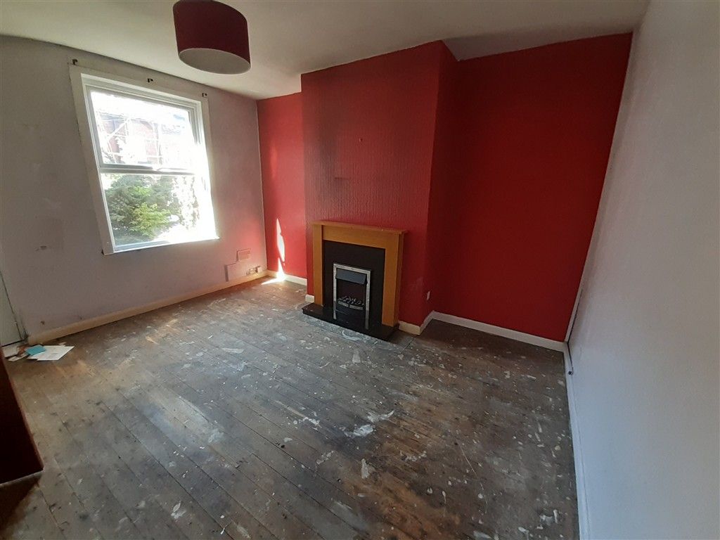 Property photo 2 of 6