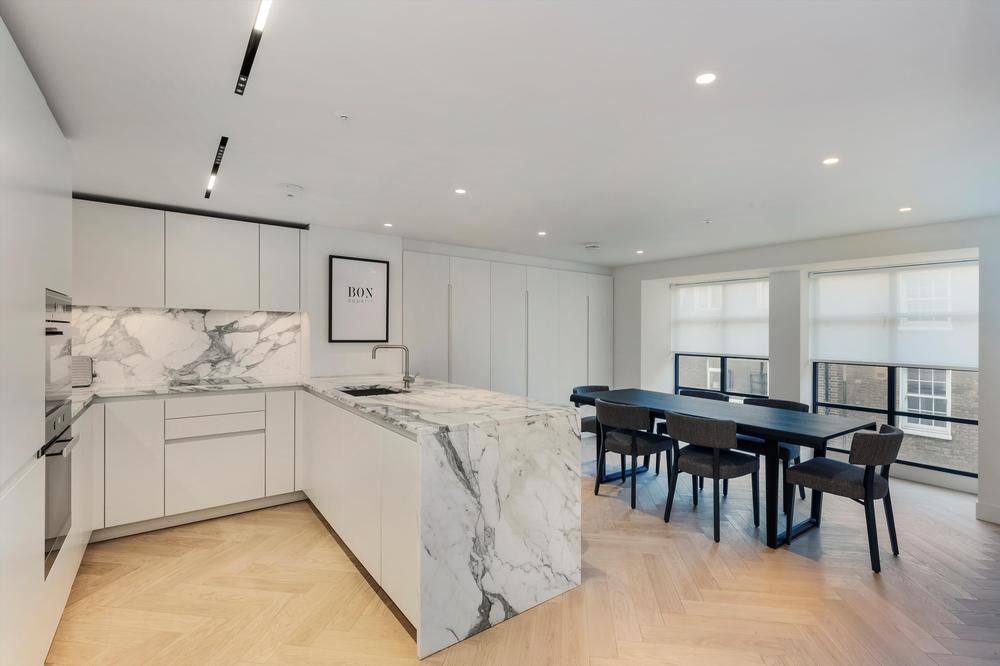 Property photo 3 of 12 612B32Fc367cc3515...