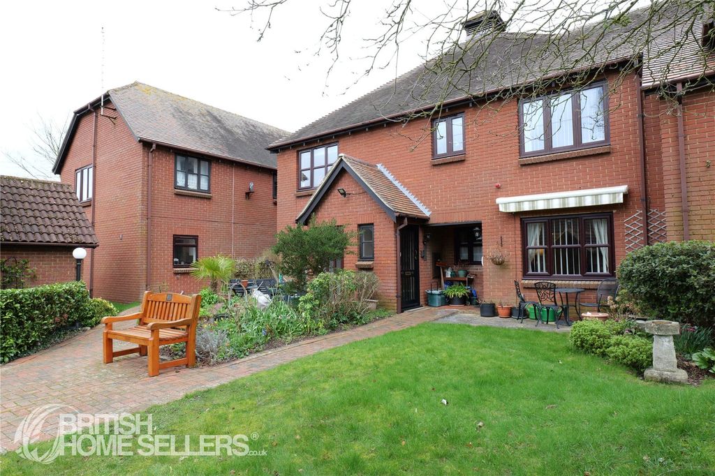 Property photo 1 of 13 Picture No. 16