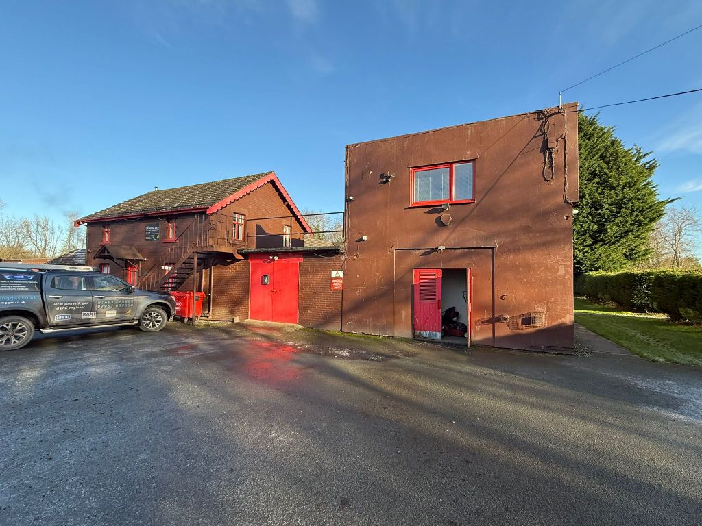 Property photo 2 of 12