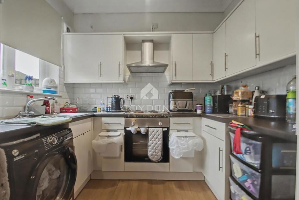 Property photo 2 of 4