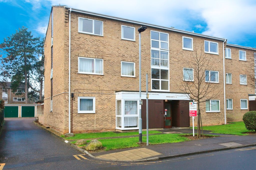 Property photo 1 of 15