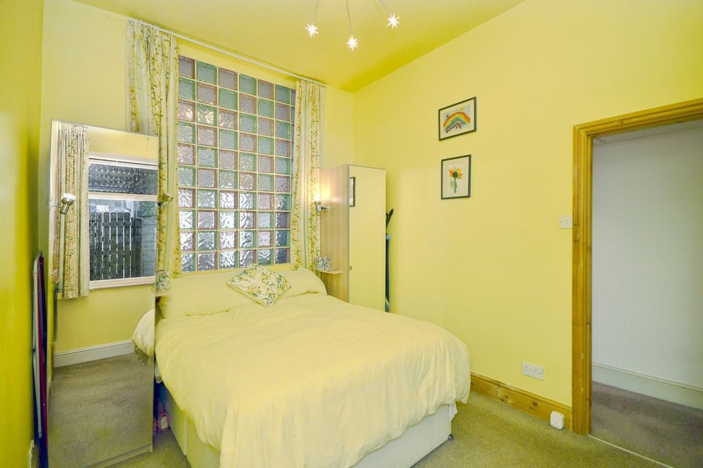 Additional image 17 of 2 bed flat for saleBeach Road, Menai Bridge, Isle Of Anglesey LL59