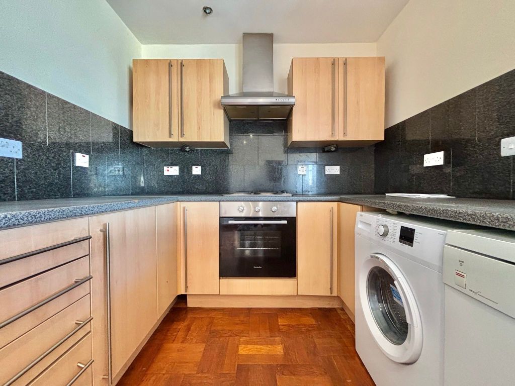 Property photo 3 of 7