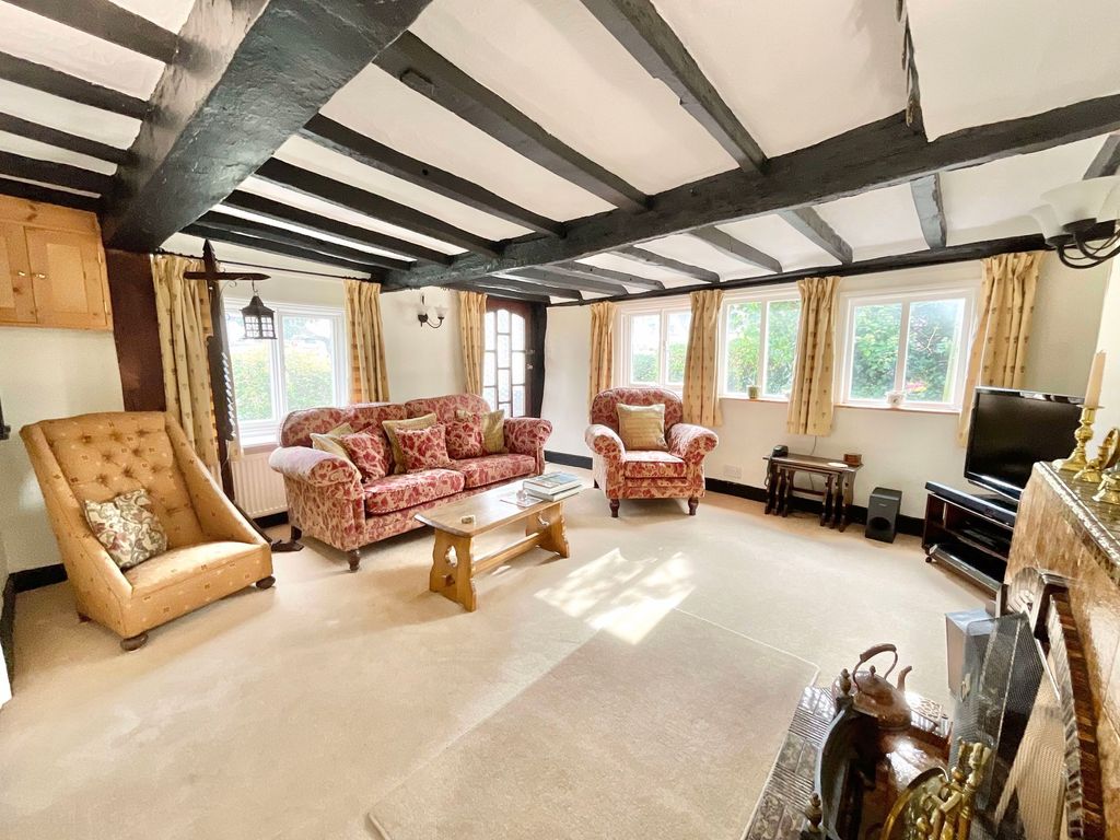 Property photo 3 of 17 Photo 15