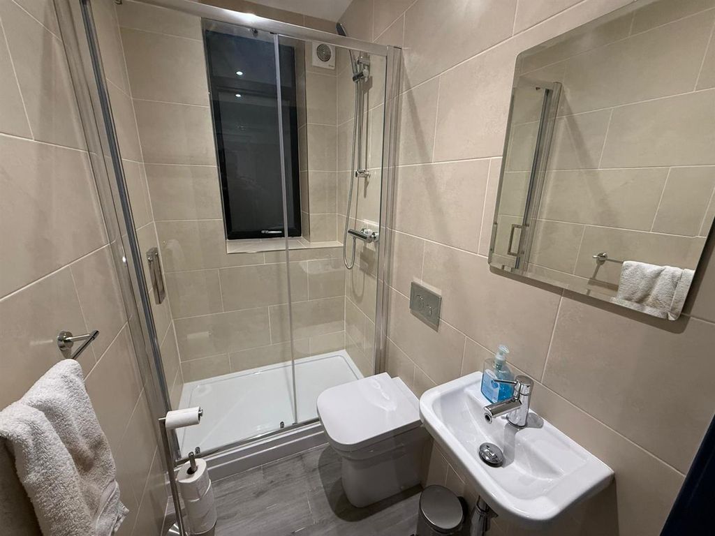 Property photo 3 of 7 Photo-2025-12-04-16-56-35 (2).Jpg