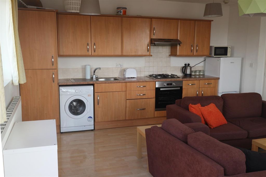 Property photo 1 of 13 Img_0108.Jpg