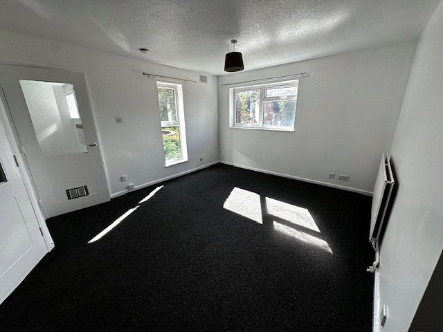 Property photo 2 of 6 Picture No. 03
