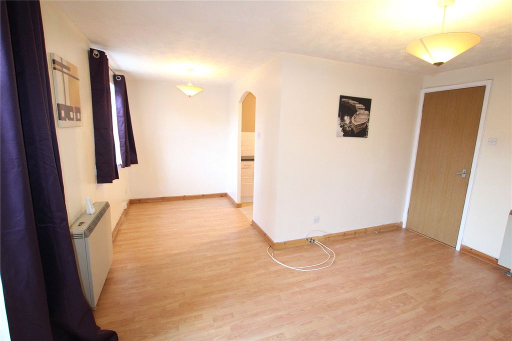Property photo 3 of 12 Living Room
