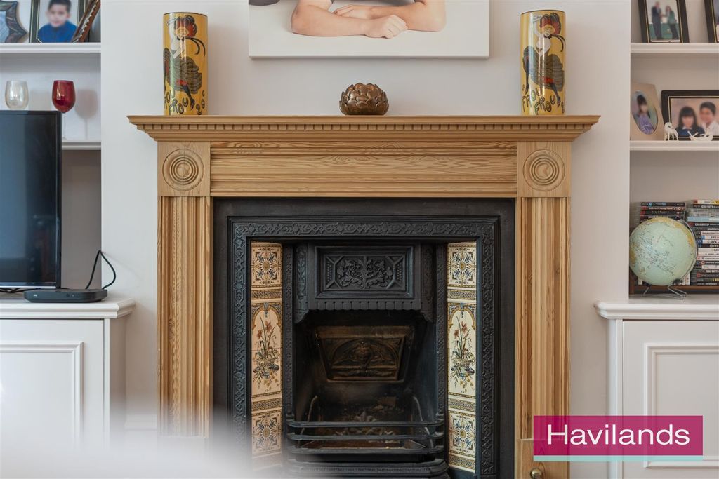 Additional image 5 of 6 bed semi-detached house for saleVillage Road, Enfield EN1