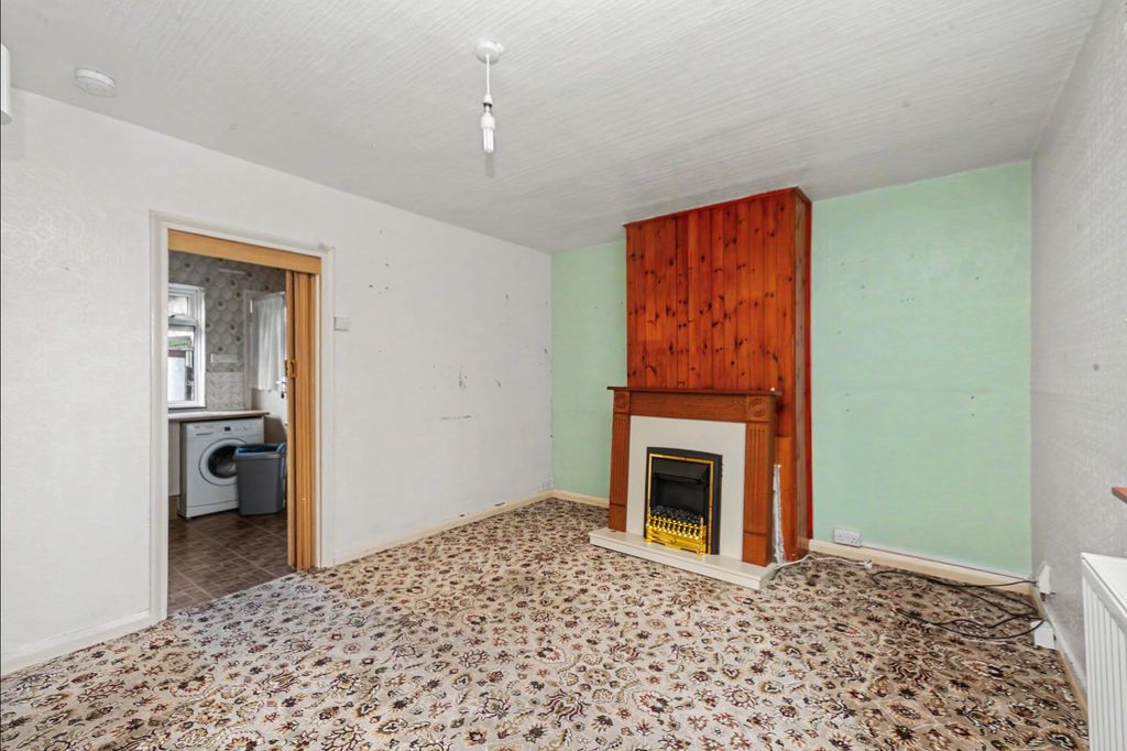 Property photo 2 of 20 59 Dale Road, Crayford, Dartford, Da1 3Pg