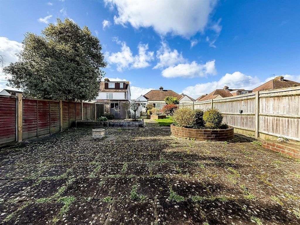 Property photo 2 of 17 Photo-2026-03-16-09-11-42 2.Jpg