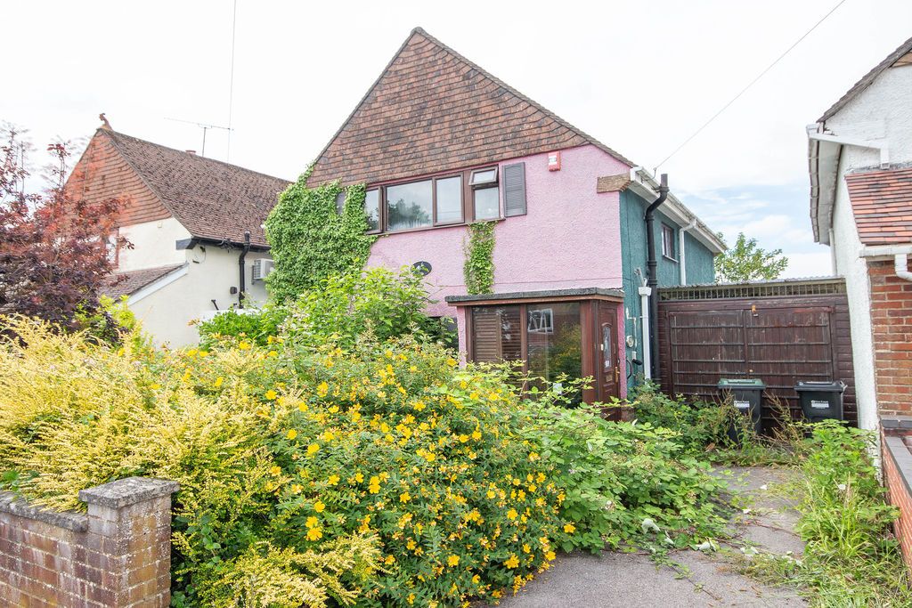 Property photo 1 of 15 External