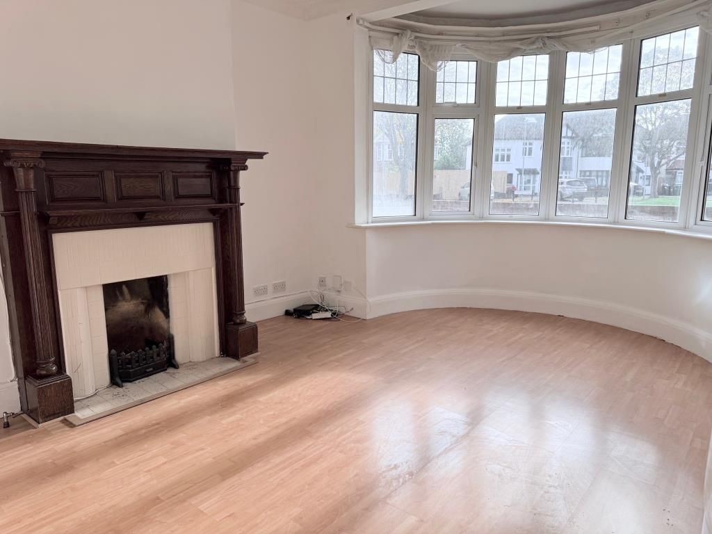 Property photo 3 of 5 Bedroom1