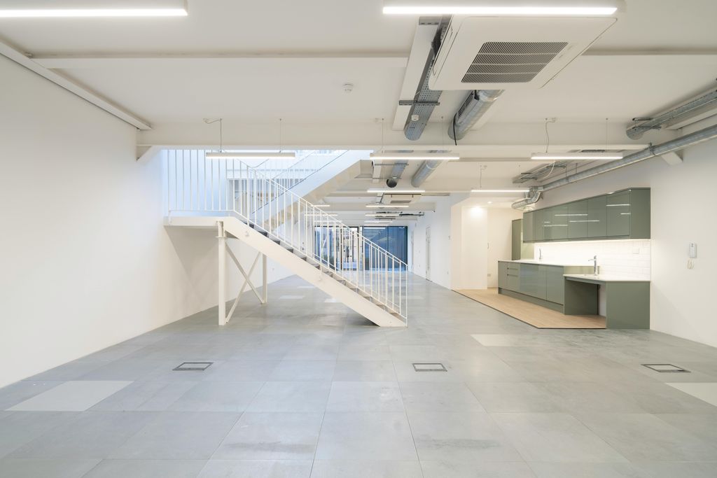 Property photo 3 of 9 Ground Floor