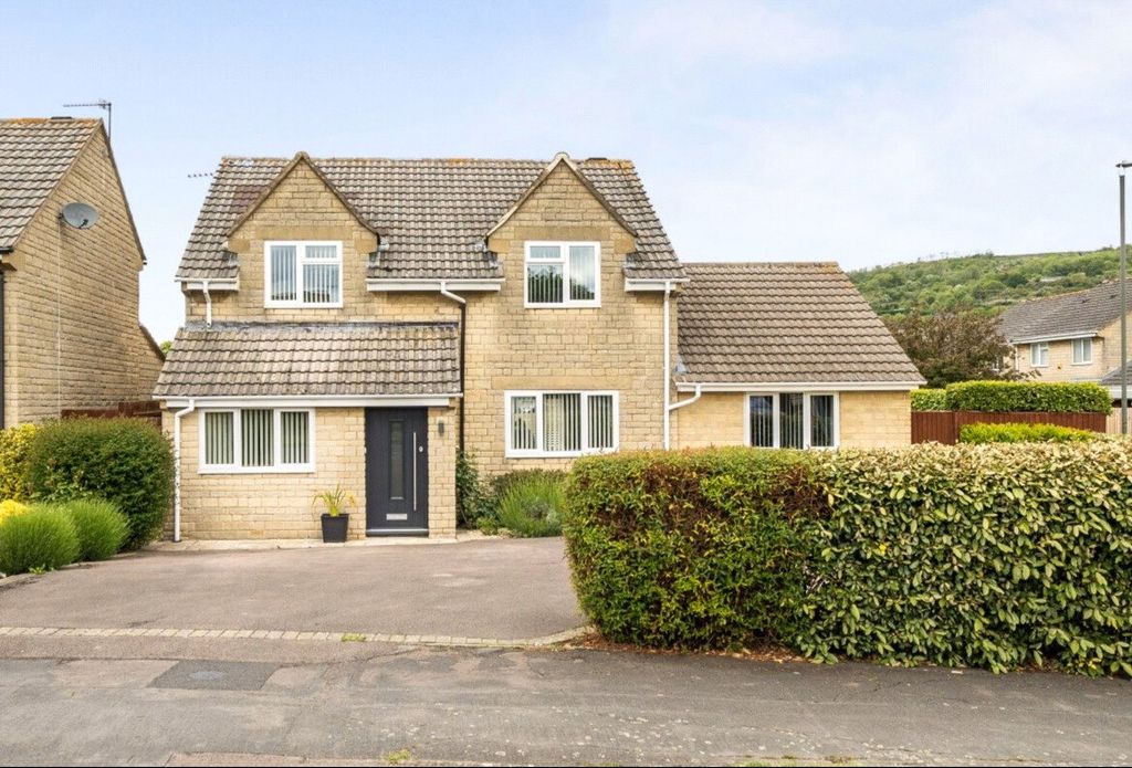 Property photo 1 of 17 Picture No. 21