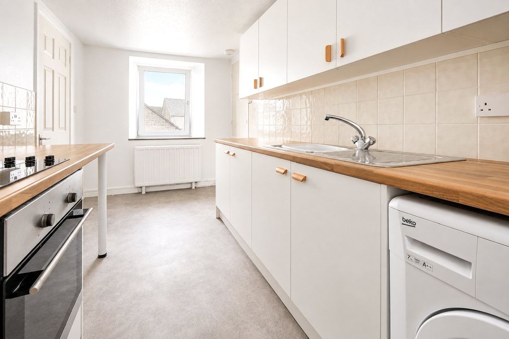 Property photo 2 of 10 Picture No. 01