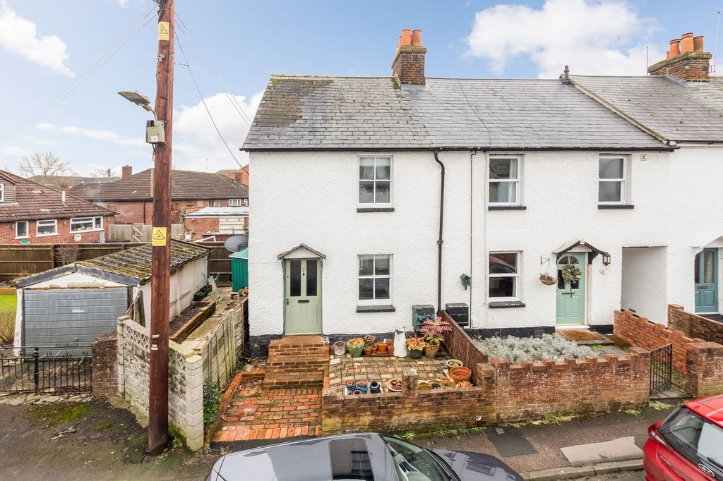 Property photo 1 of 19