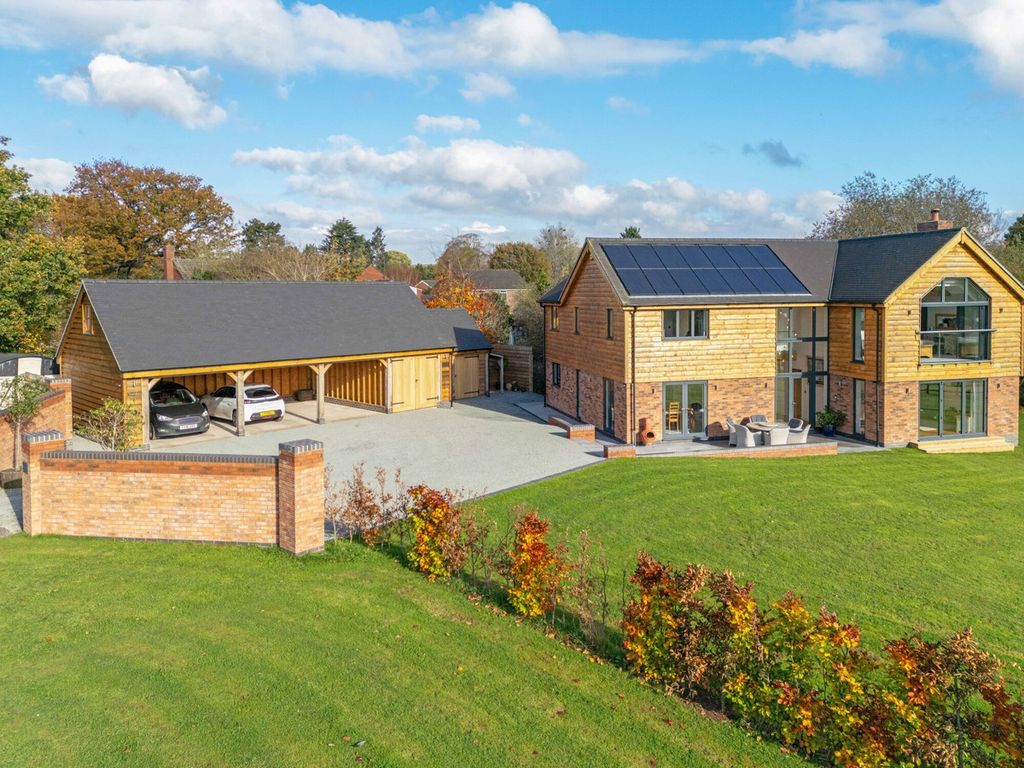 Property photo 1 of 25