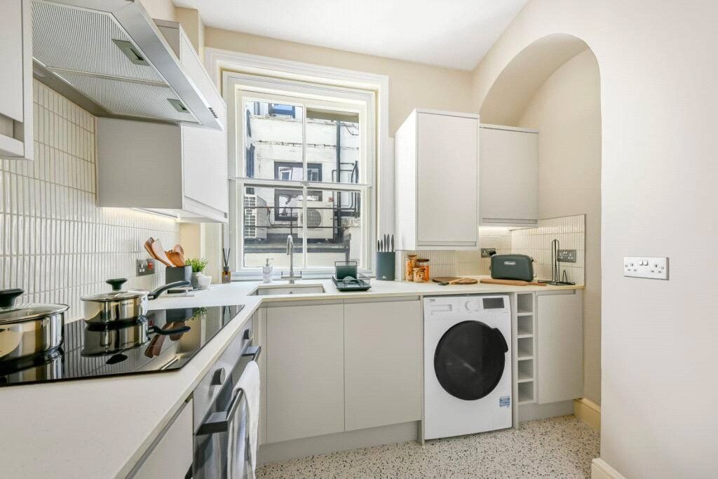 Property photo 2 of 8 Picture No. 04