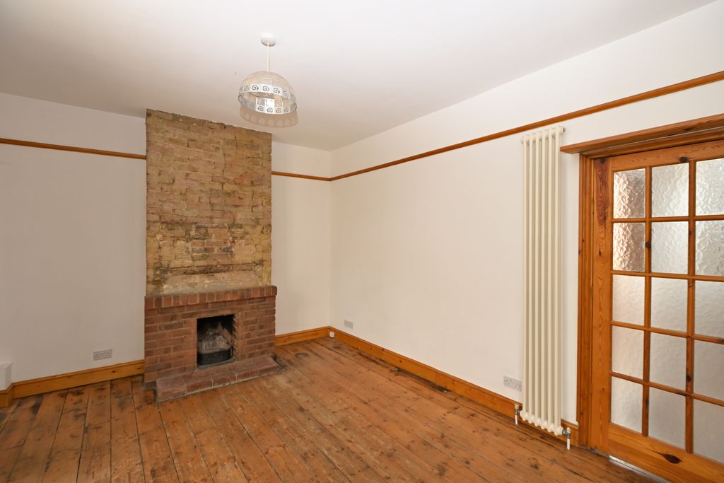 Property photo 2 of 13 Dining Room