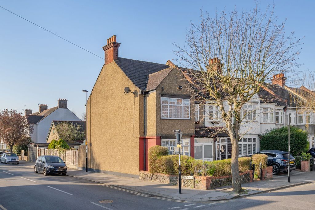 Property photo 1 of 13