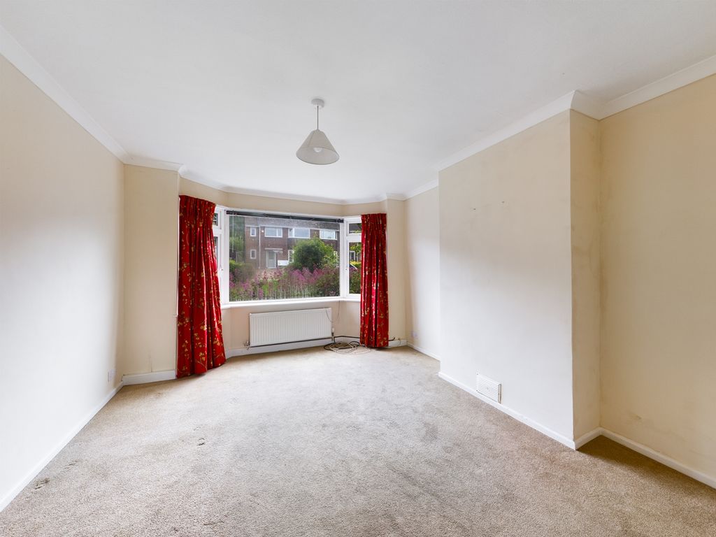 Property photo 2 of 9 Living Room