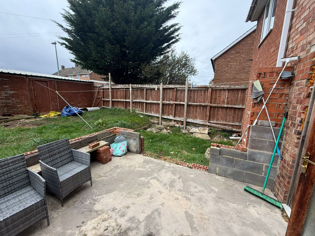 Property photo 2 of 24