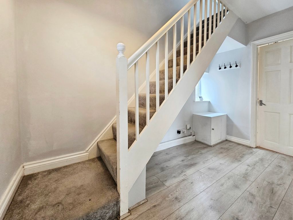Property photo 2 of 19 Pbox-Img.Jpg