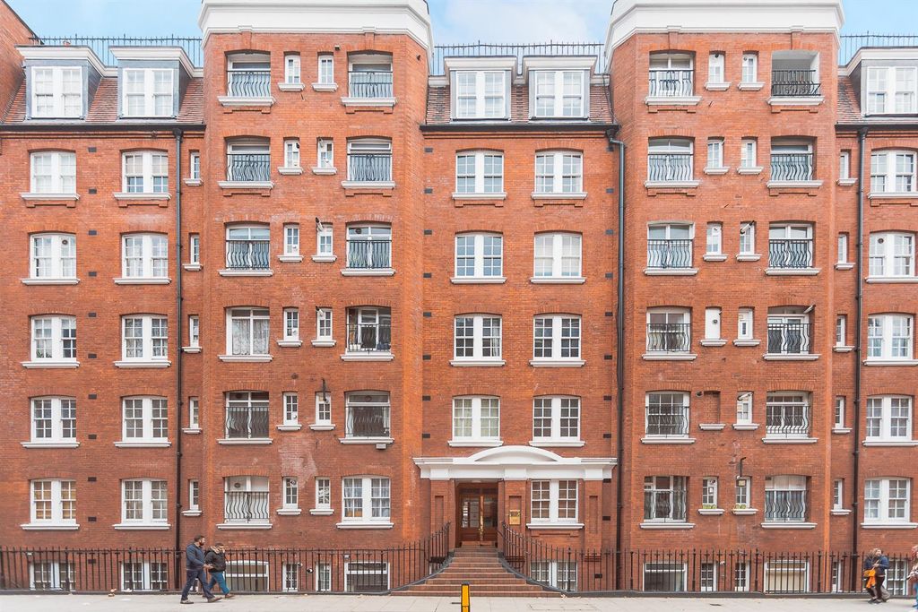 Property photo 1 of 10 1920Px_Oo_Knollys House_Davies Davies_22.Jpg